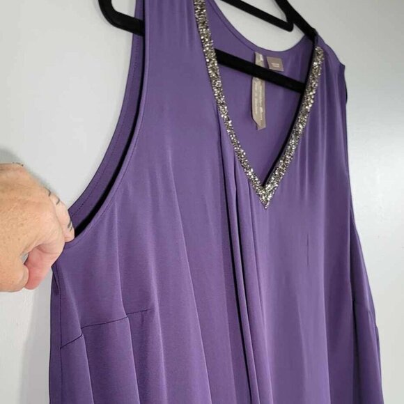 Penningtons Purple sleeveless blouse with crystal lined neckline. Elegant! EUC - Picture 3 of 10